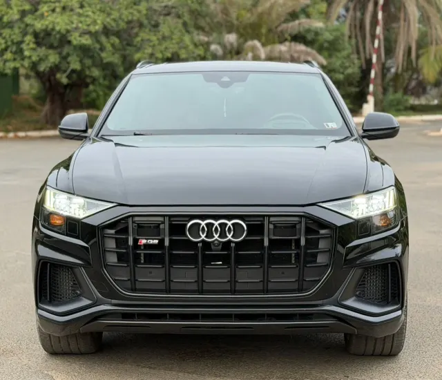 Audi SQ8 SLINE — 2022
