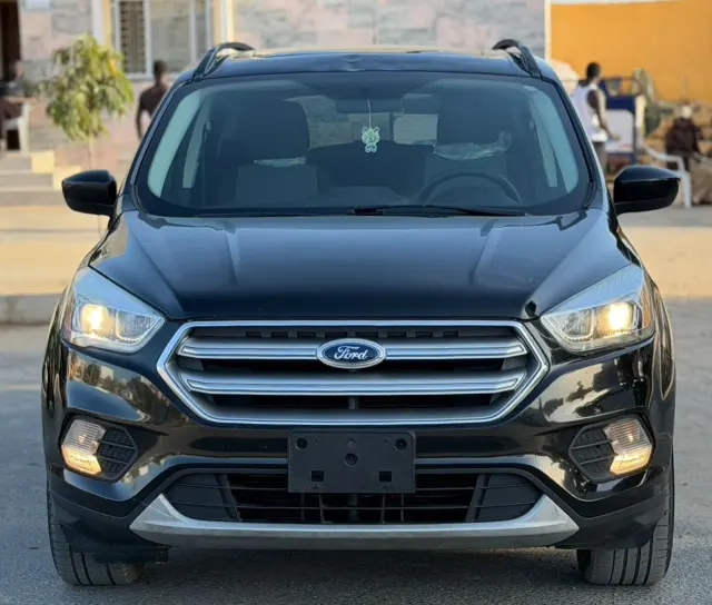 Ford Escape SEL — 2017