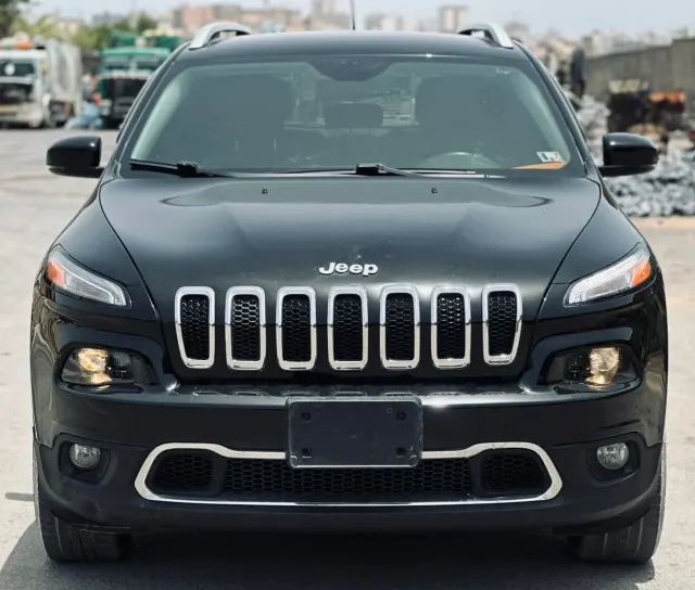 Jeep Cherokee Limited — 2018
