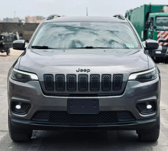 Jeep Cherokee Limited AWD — 2018