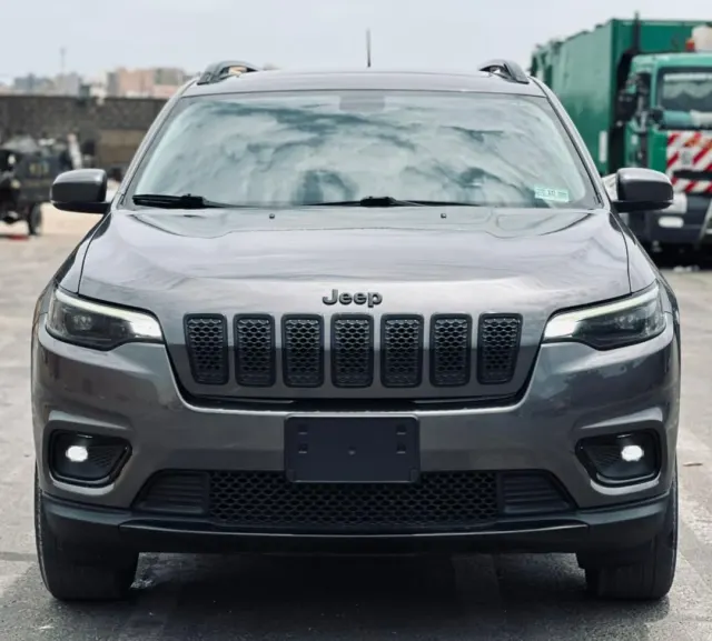 Jeep Cherokee Limited AWD — 2019