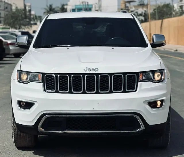 Jeep Grand Cherokee — 2018