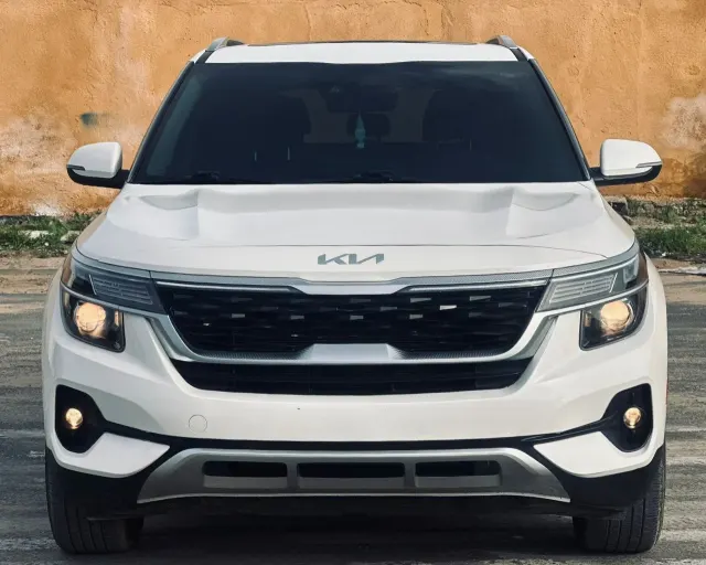 Kia Seltos Limited — 2023
