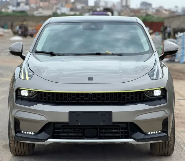 Lynk & Co 05 SUV Premium — 2020