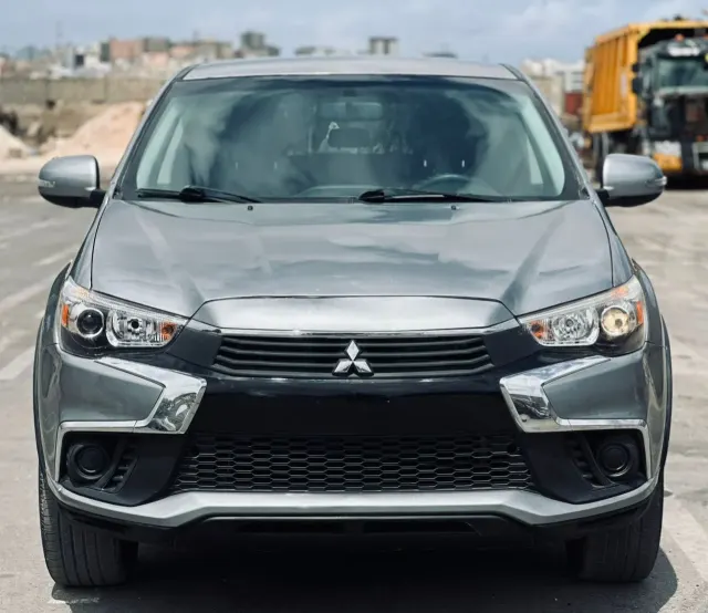 Mitsubishi Outlander Sport 2.0 — 2019