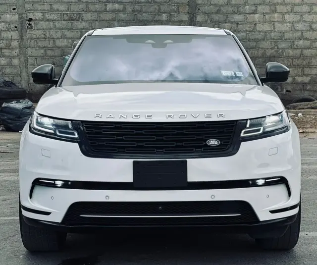Land Rover Velar S — 2021