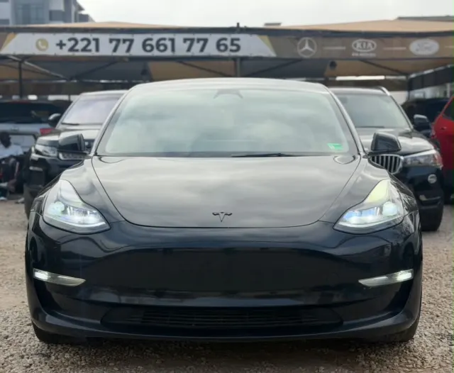 Tesla Model 3 Dual Motor AWD — 2022