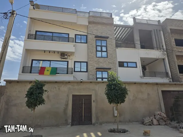 Super villa à louer à Gandigal