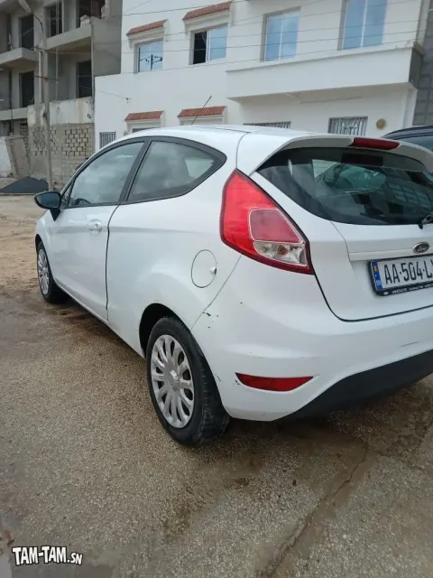 Photo 3