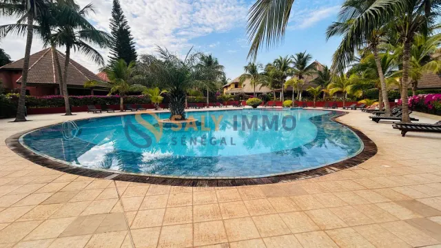 Villa à Saly — 125 m², pieds dans l’eau
