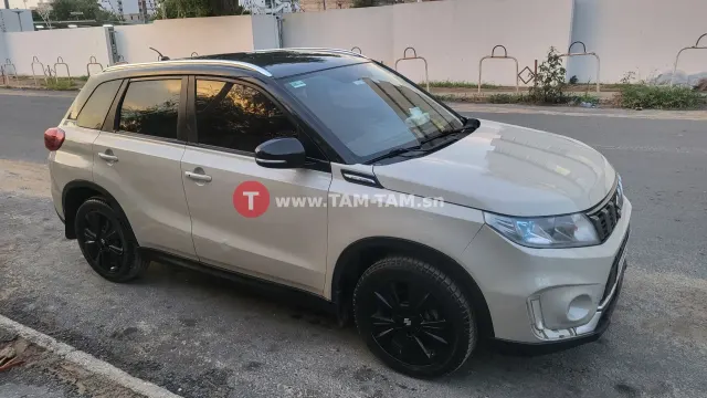 Location d'une SUZUKI VITARA 2020 BVA climatisée.