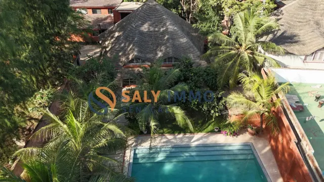Villa à Ngaparou — 250 m², piscine