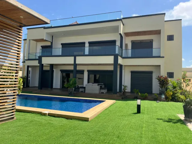 Villa à louer à Ngaparou, piscine
