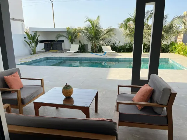 Villa à louer à Saly, piscine