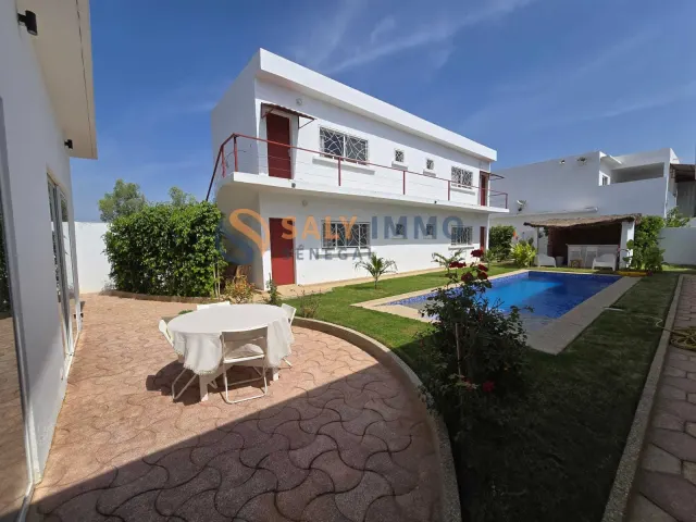 Villa à louer à Nguérigne, piscine
