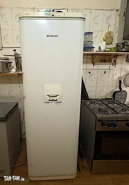 GRAND FRIGO  H 180 cm