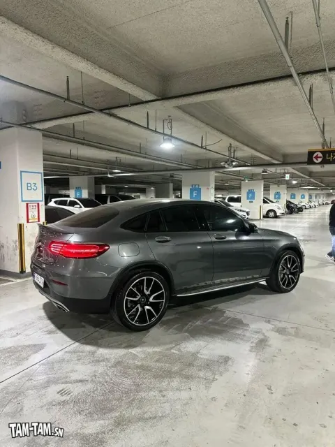 MERCEDES GLC 43 2018