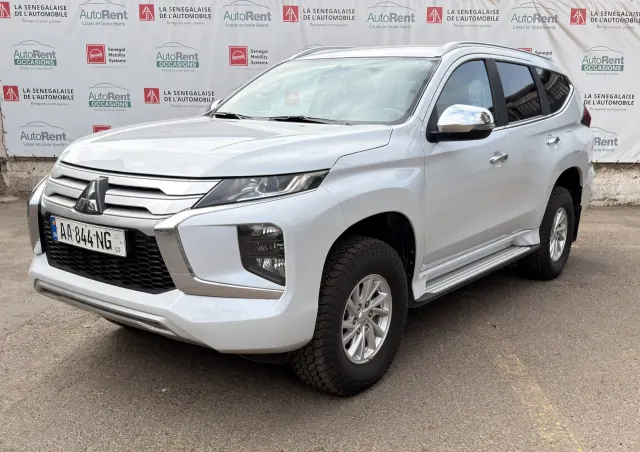 Mitsubishi PAJERO SPORT 2,5L — 2023