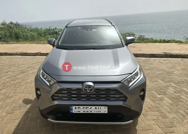 Toyota rav4 année 2020