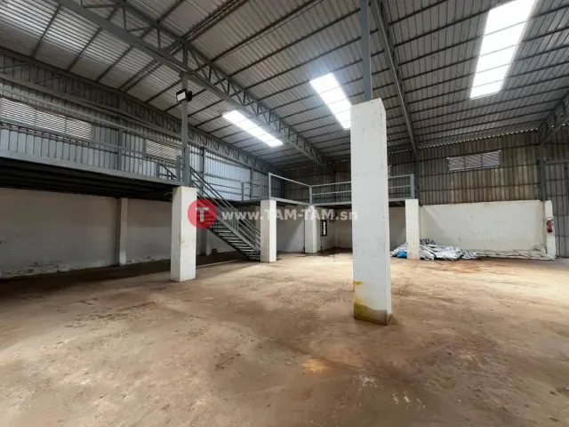 Hangars à louer Diamniadio