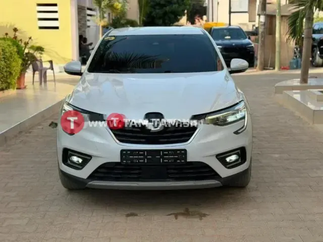 RENAULT XM3 2020