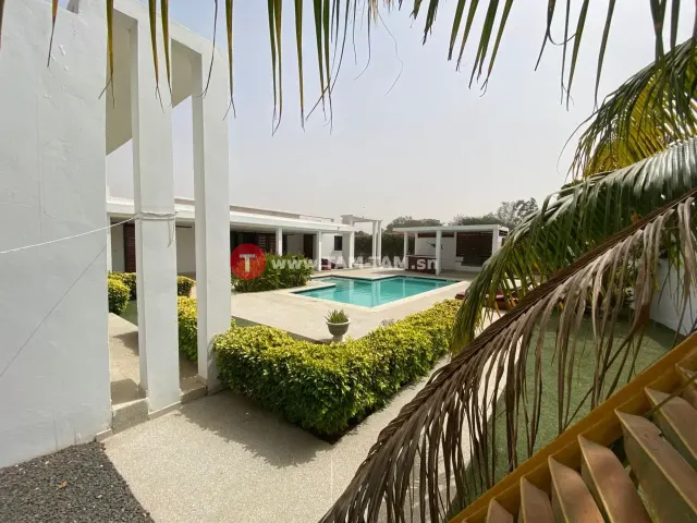 À Vendre – Villa de Plain-Pied sur 1 000 m²
