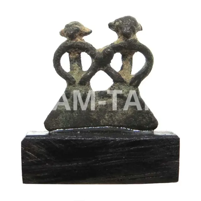 OBJETS ETHNOGRAPHIQUES