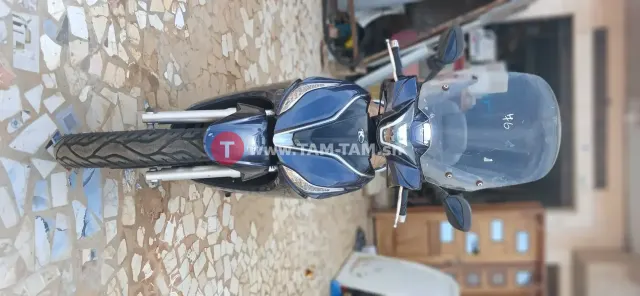 People S 125cc