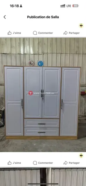 Armoire 4 portes disponible