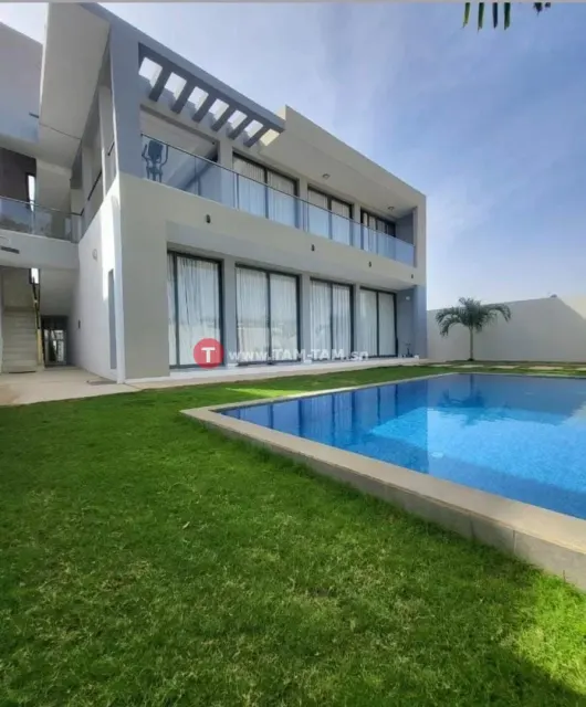 Villa meublée à louer à Saly