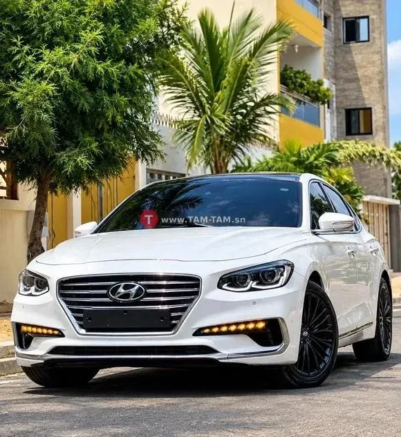 HYUNDAI GRANDEUR 2017