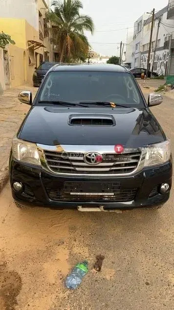 Toyota Hilux 2016