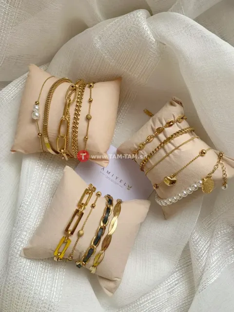 Vente de bijoux et d’accessoires pour femmes