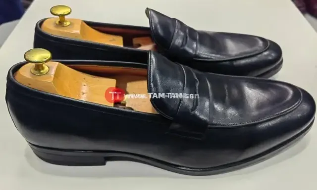 Chaussures cuir noir ou mocassin élégant semelle cuir