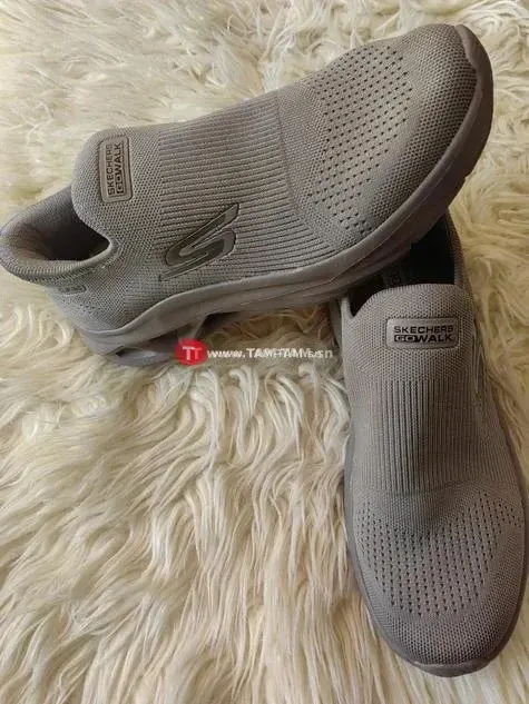 Skechers Go Walk Taupe Chaussures Slip-on Confort
