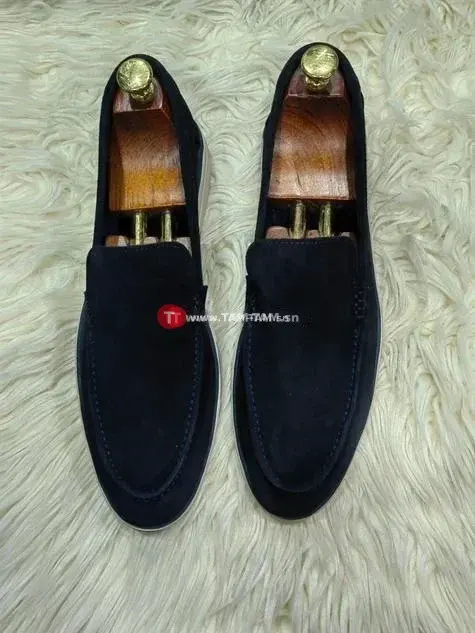 Mocassins LORO PIANA daim homme confort et élégance