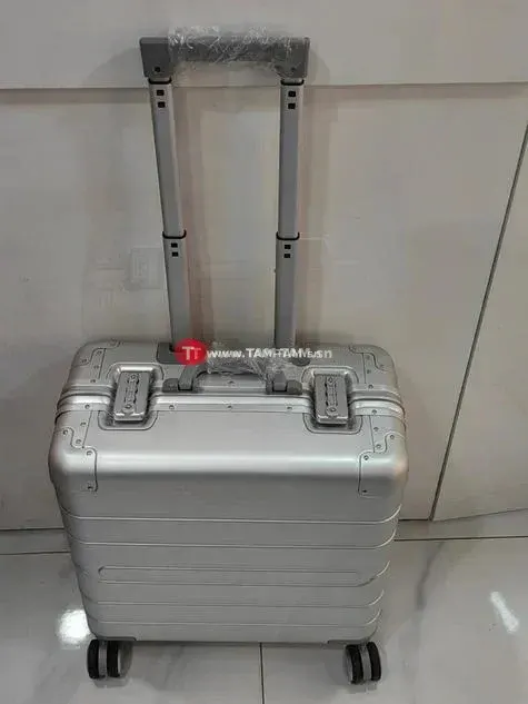 Valise pilote en aluminium