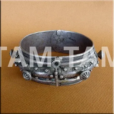 BRACELETS MAURES