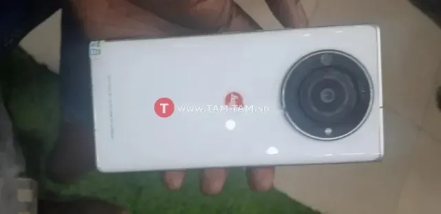 Leica Leitz phone 2 venant 512go ram 12go 5g