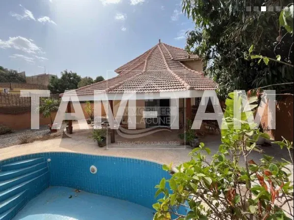 Villa à vendre à NGAPAROU