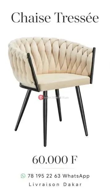 Chaise tressée beige clair dossier design contemporain