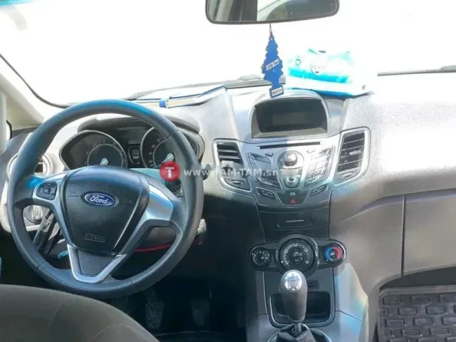 Ford fiesta Manuelle Essence