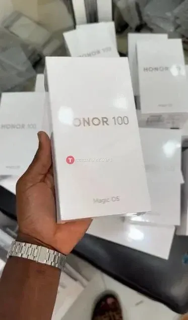 HONOR 100 5G 256GB RAM16 scellé