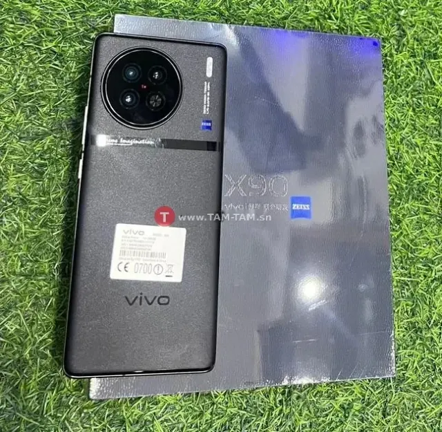 Vivo x 90 256Go scellé