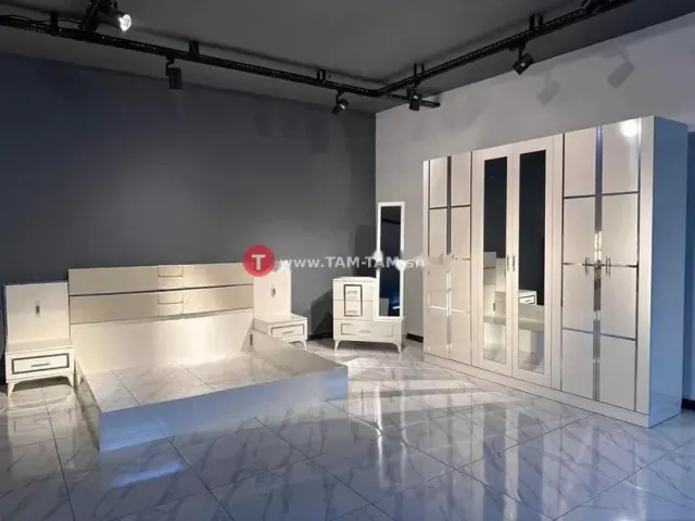 Chambre complète moderne blanc laqué lit double 6 portes