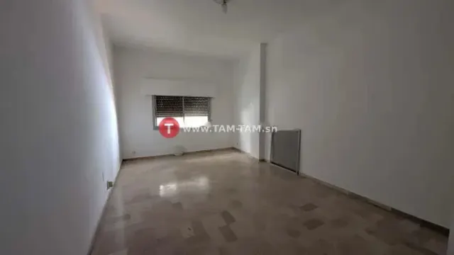 Villa commerciale aux Almadies à louer