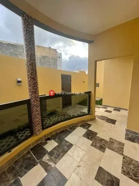 Villa avec piscine à louer au mamelle