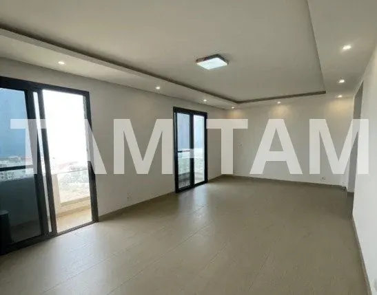 HELIOS : Appartement F4 à louer au 5ème étage MERMOZ