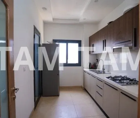 KALIMBA : Appartement F2 meublé au 4ème étage à louer POINT E