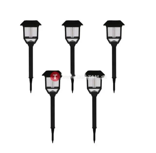 Cinq lampes solaires de jardin 15 lumens sur piquet